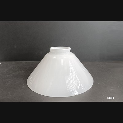 Paralume Vetro di ricambio per lampade e lampadari In ferro ed ottone  diametro 20 cm Bianco LAtte : : Illuminazione